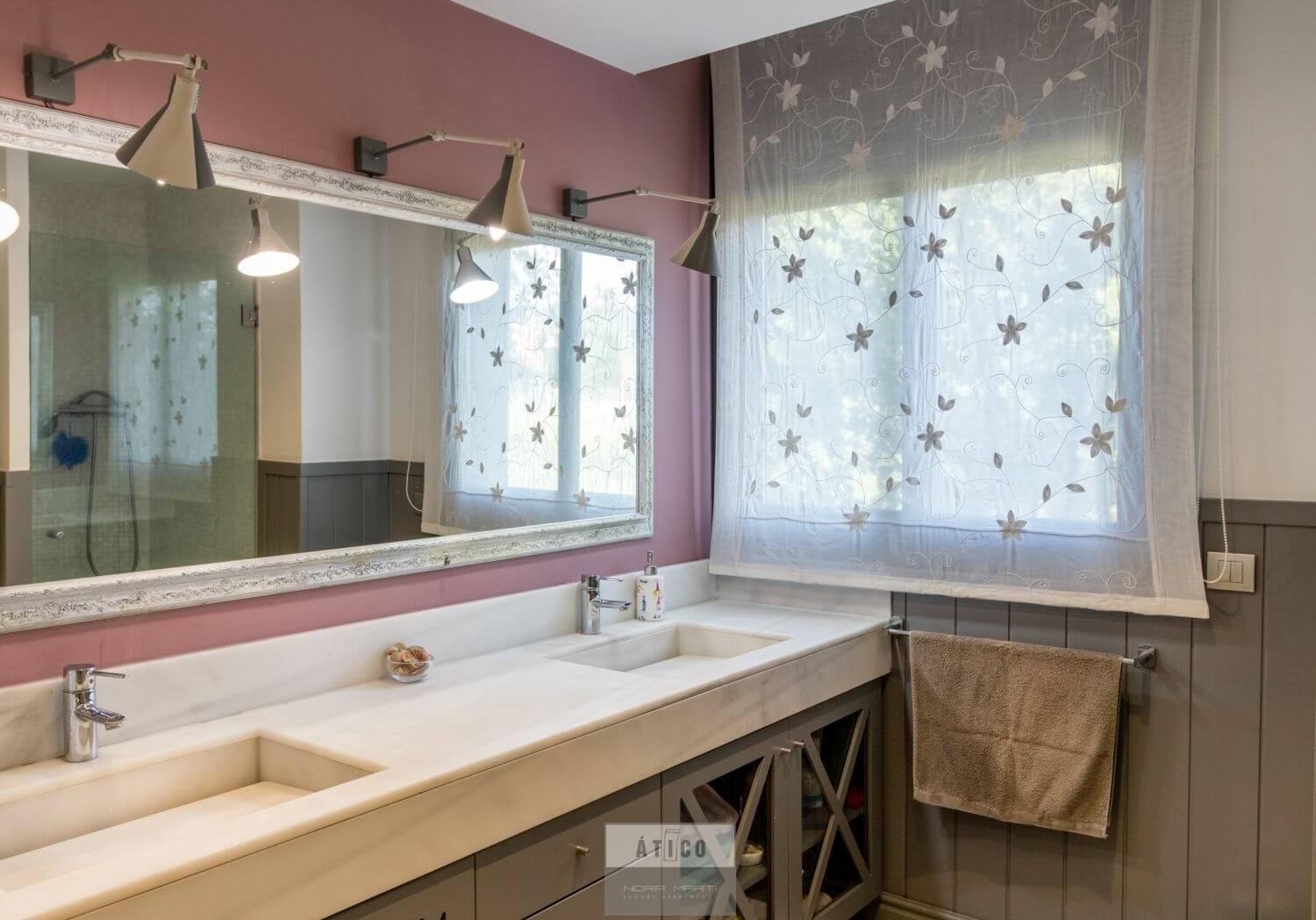33SANT JUST BAÑO NIÑOS