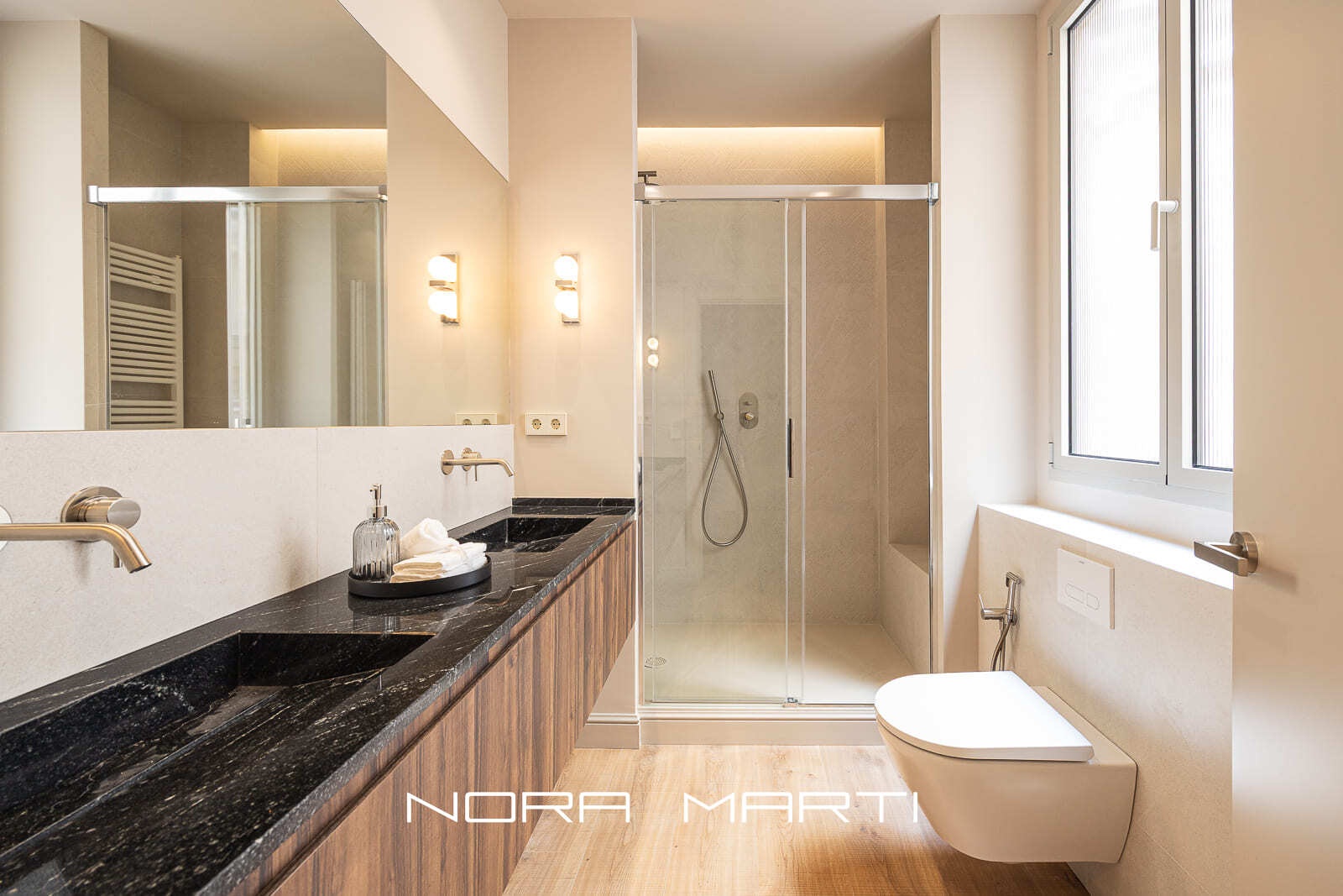 Gran_Via_686_2-2_-55