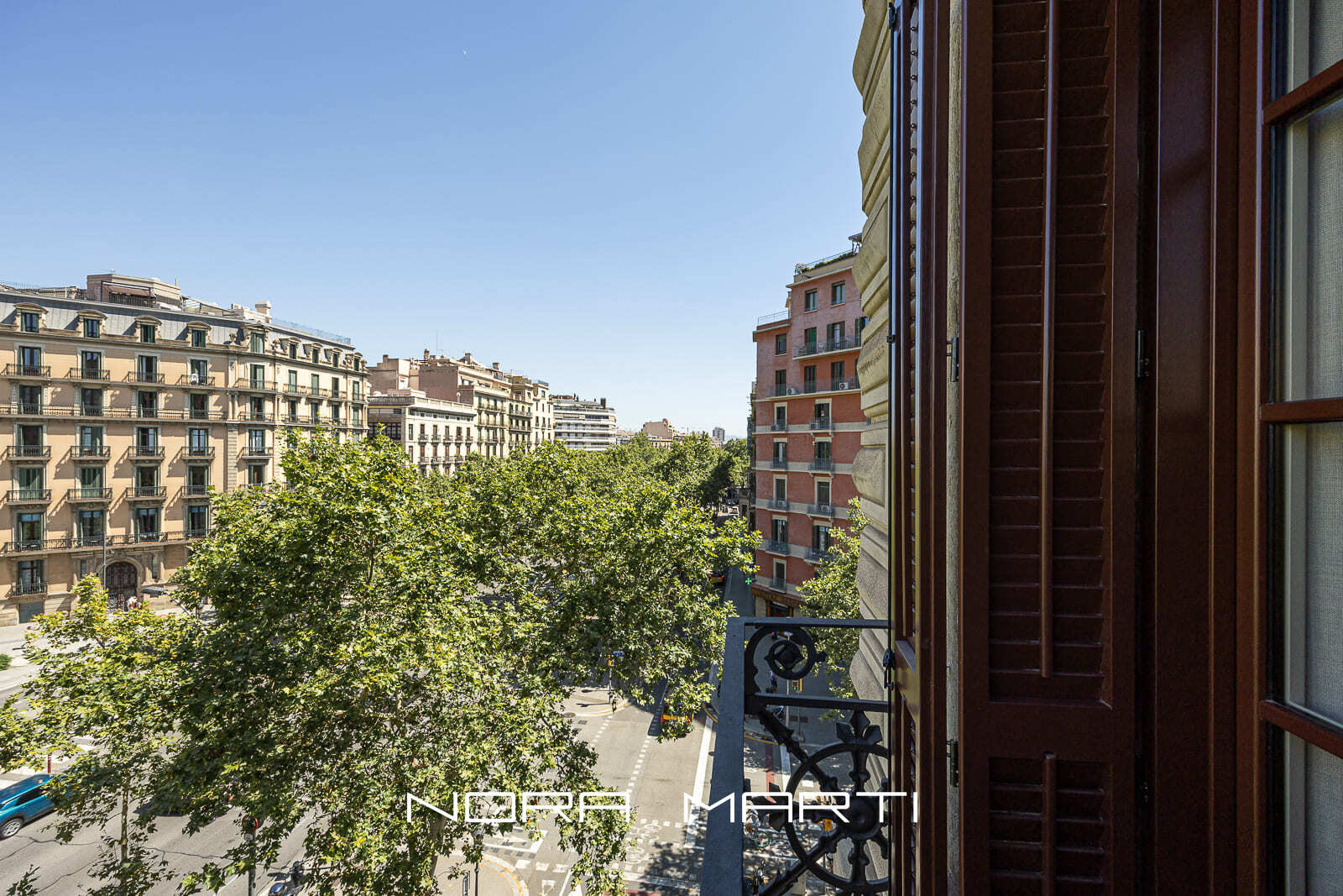 Gran_Via_686_2-2_-64